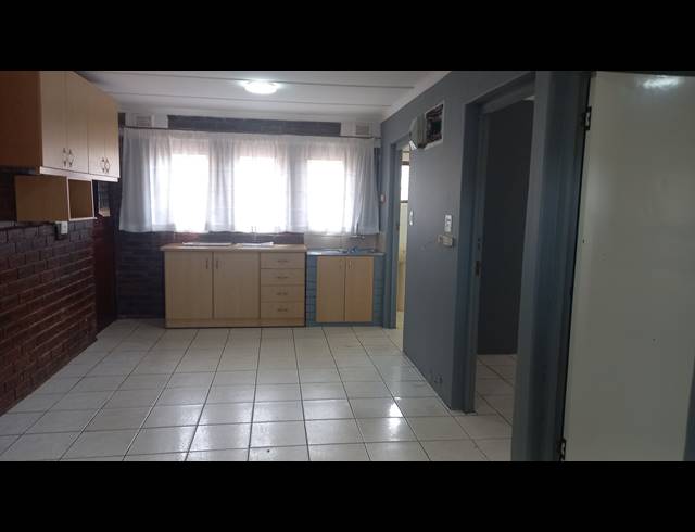 2 BEDROOM APARTMENT RENTED IN RYDALVALE